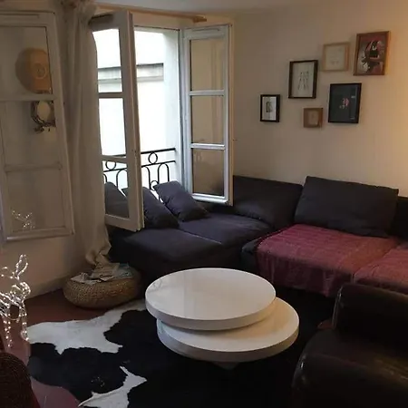 Privees - Seine & Louvre In The Connected Heart Of Homestay Paris