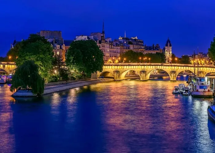 Accommodatie bij particulieren Privees - Seine & Louvre In The Connected Heart Of Parijs